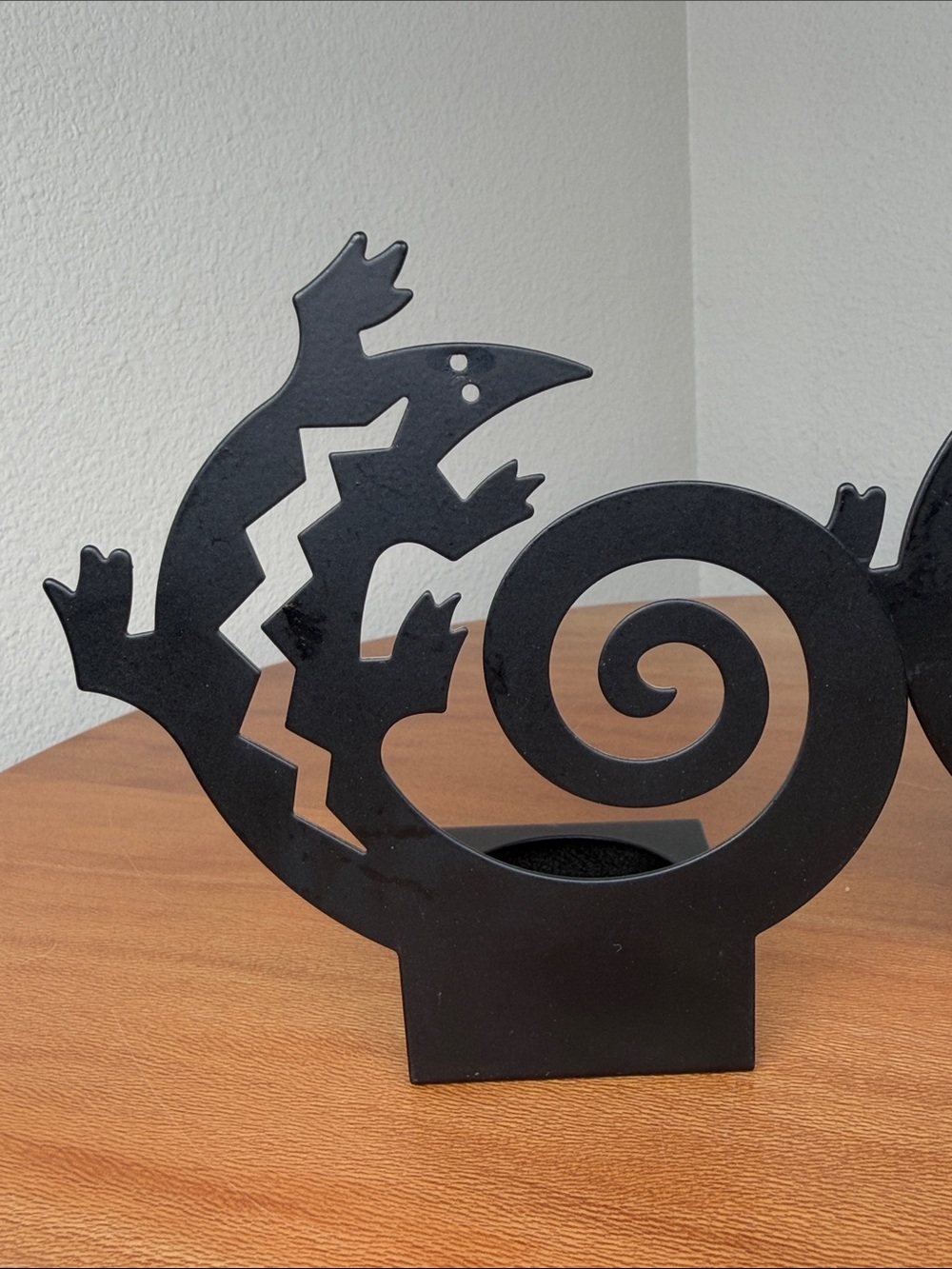 PartyLite Black Metal Gecko Tea
Light Holder Set Vintage Southwestern - Picture 7 of 8